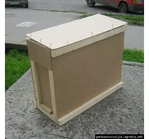 Ящик для бджолопакетів 4-рам "Дадан"